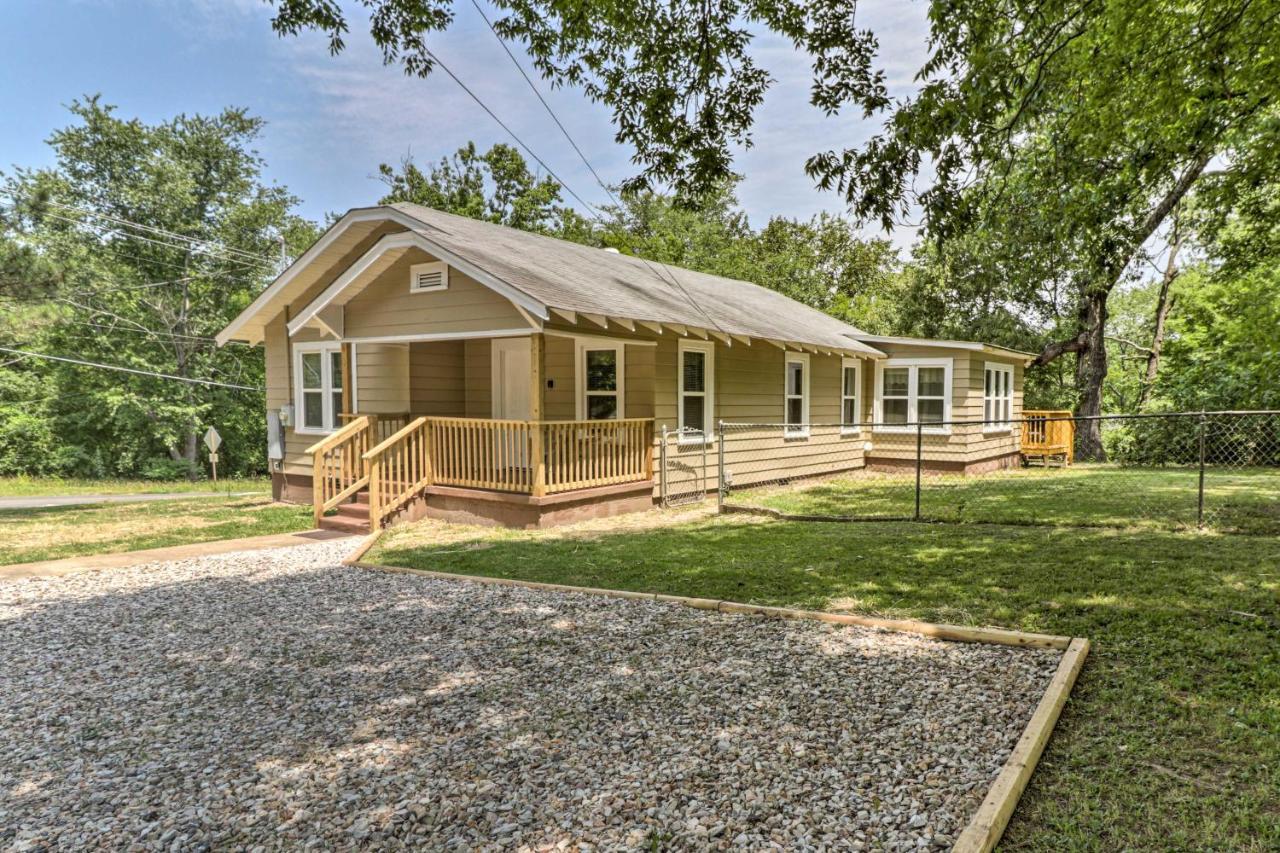 Villa Hot Springs Getaway Half Mi To Oaklawn Casino! Extérieur photo